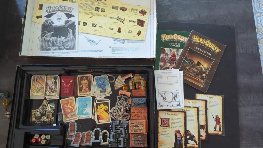 Le contenu de la boîte d'heroquest de 89